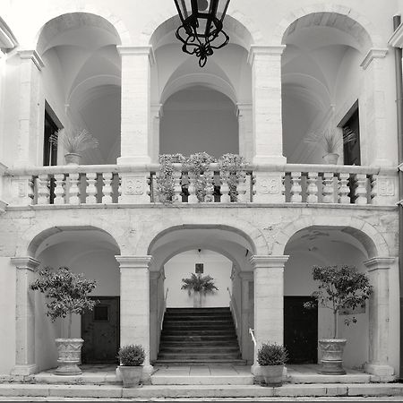 La Soffitta Covelli Trani Exterior foto